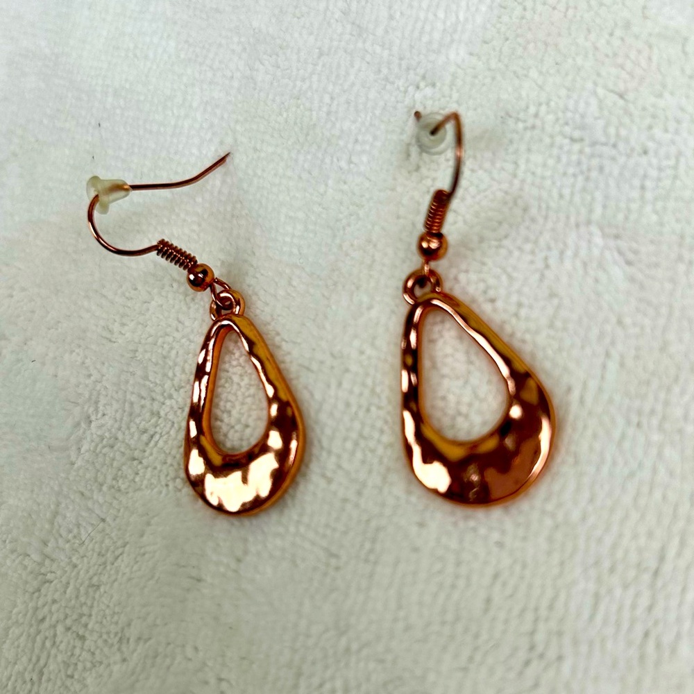 Copper Tear Drop Earrings Metallic Dangle Pierced - Picture 2 of 6